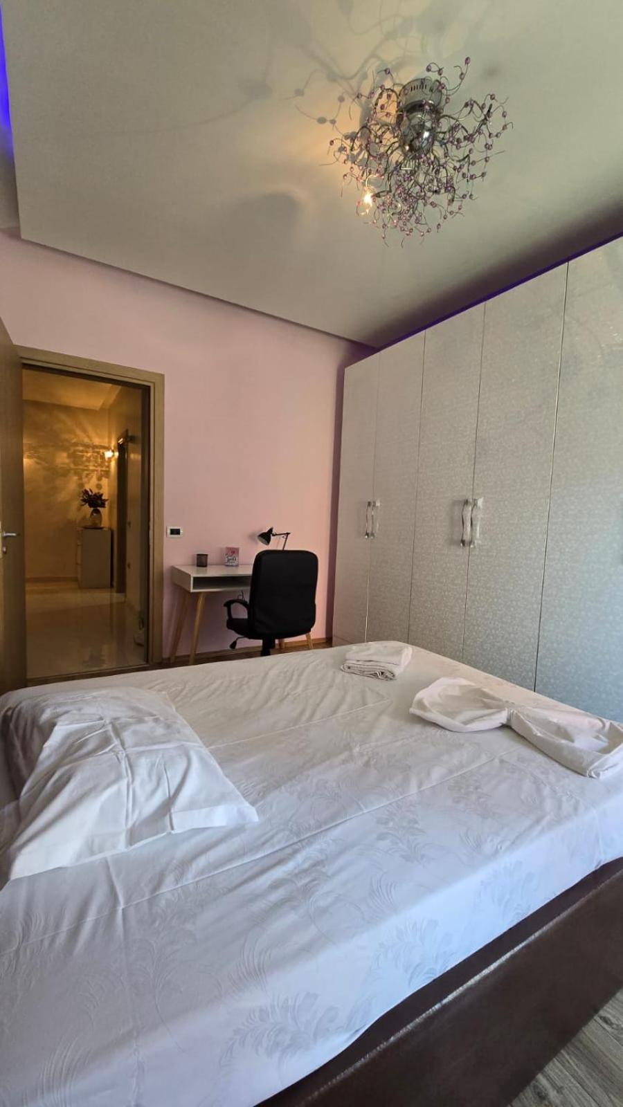 Tirent Apartment-spacious 2-bedroom In Delijorgji Appartamento *